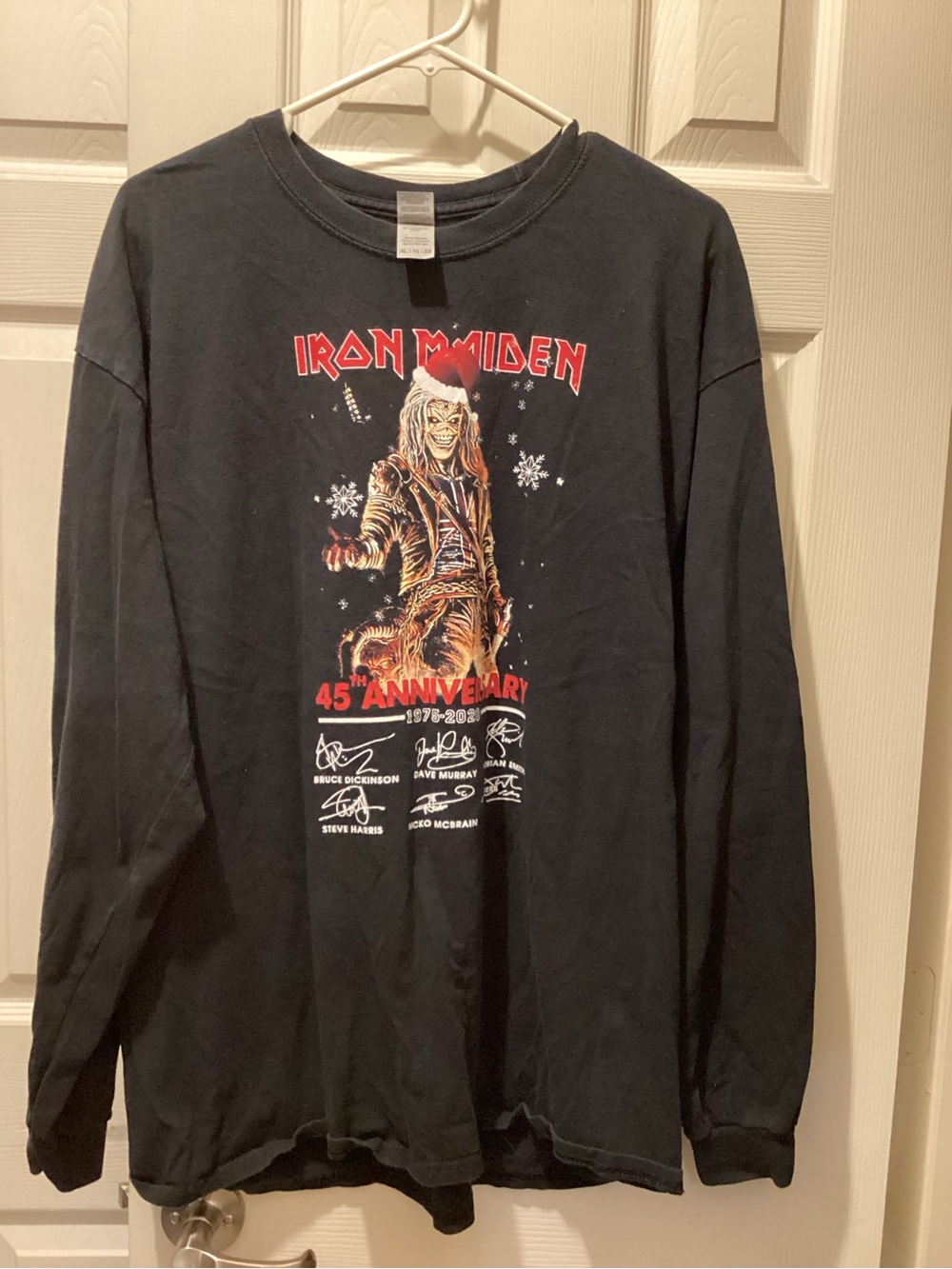 Gildan Black Iron Maiden 45th Anniversary Long Sleeve Tee xl